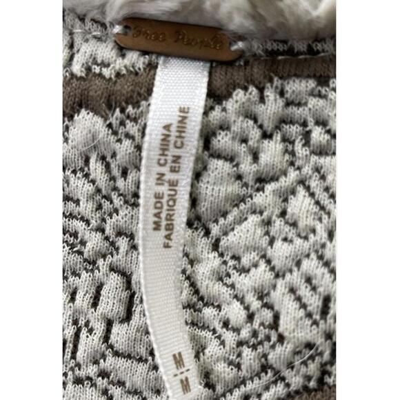 NWOT Free People Cozy Long Faux Fur/Floral Gilet Brocade Reversible Vest, size M - Picture 9 of 9